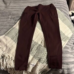 Women’s Fitted Carhartt pants